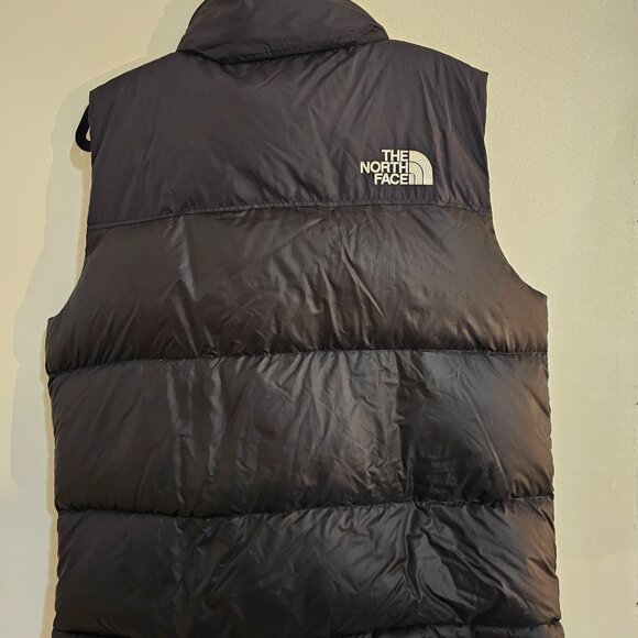 Men’s The North Face Vest - Picture 3 of 7